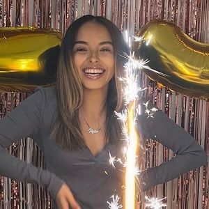 Meet your Posher, Amanda